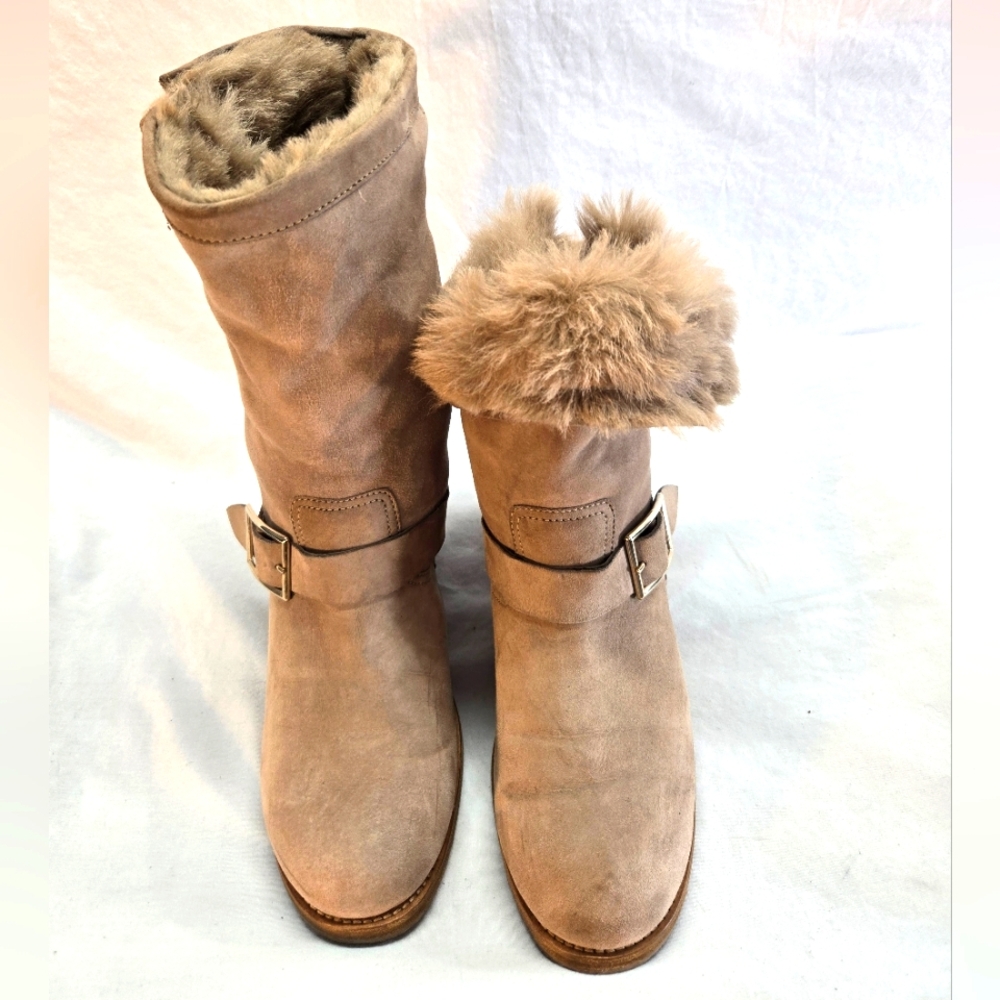 JIMMY CHOO Women's 40 Beige Suede & Fur Lined Buckle Detail Biker Ankle Boots - Picture 3 of 10